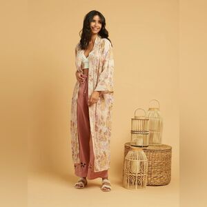 NWT OS Sierra Madre Duster L&V